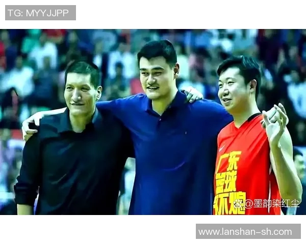 姚明与王治郅的篮球传奇对决与友谊交织的故事