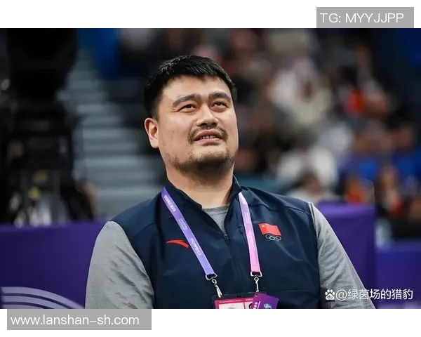 姚明与立陶宛篮球的传奇交锋与友谊之路探讨 姚明与立陶宛篮球的传奇交锋与友谊之路探讨