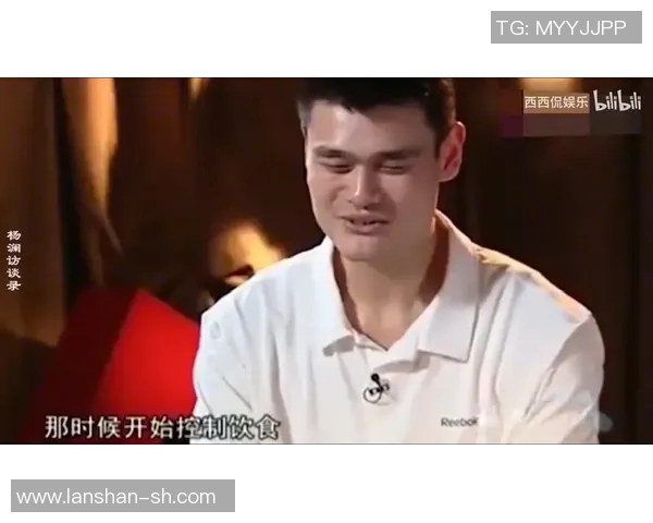 姚明吃面视频引发热议网友纷纷模仿其吃面方式挑战大胃王极限 姚明吃面视频引发热议网友纷纷模仿其吃面方式挑战大胃王极限