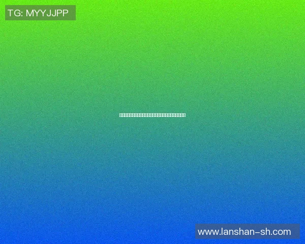 足球明星重返校园与高中老师重聚感悟青春岁月的温暖瞬间