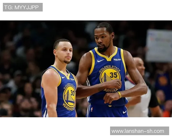 探寻UA篮球明星的成长之路与辉煌成就背后的故事与心路历程